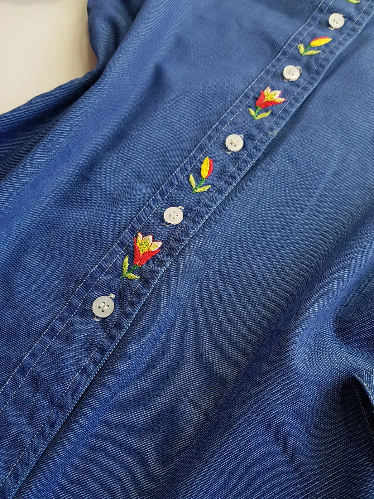 1970s Embroidered Cowgirl Denim Shirt in Inky Blue with Contrast Stitching - Vibrant Hand Embroidered Feature Panels - Perfect Tailoring