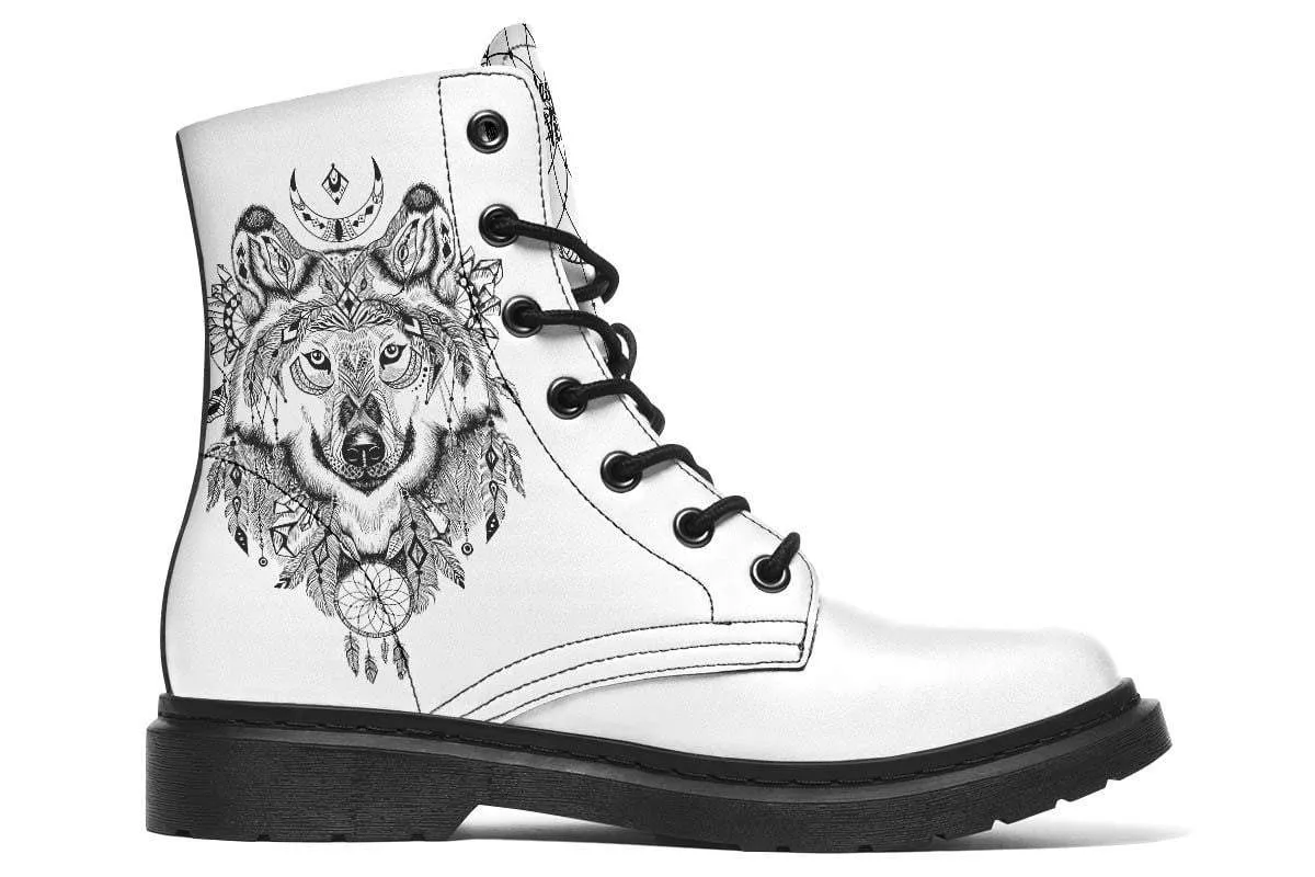 Bohemian Wolf White