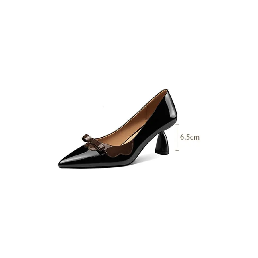 LuxeLeather Chic Pointed Toe Pumps