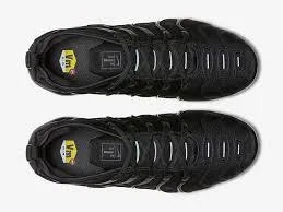 Nike Air VaporMax Plus Triple Black 924453-004