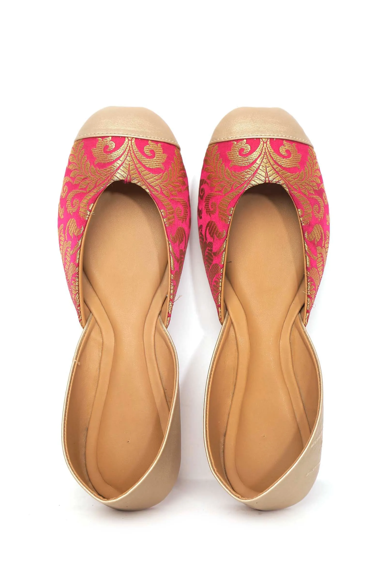 Rose Pink Brocade Juttis